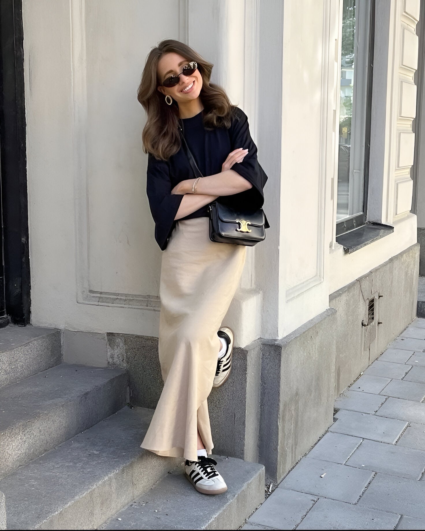 Jupe longue au travail : 5 façons de l’adopter avec style